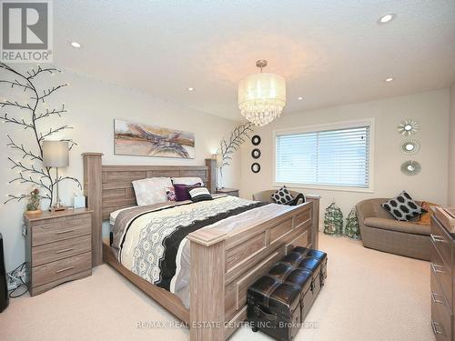 1142 Tupper Drive, Milton (Clarke), ON - Indoor Photo Showing Bedroom