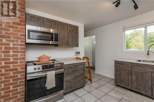 732 Airport Road, North Bay, ON - Indoor Photo Showing Kitchen