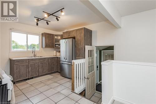 732 Airport Road, North Bay, ON - Indoor Photo Showing Kitchen