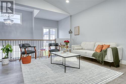 51 Kingsbridge Drive, Amherstburg, ON - Indoor Photo Showing Living Room