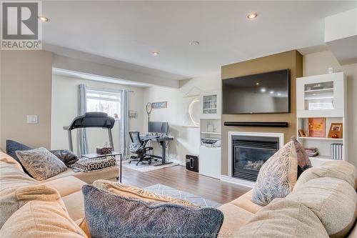 2475 Maitland, Windsor, ON - Indoor Photo Showing Living Room With Fireplace