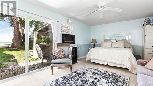 793 Valentino Drive, Lakeshore, ON - Indoor Photo Showing Bedroom