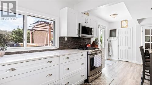 793 Valentino Drive, Lakeshore, ON - Indoor Photo Showing Kitchen