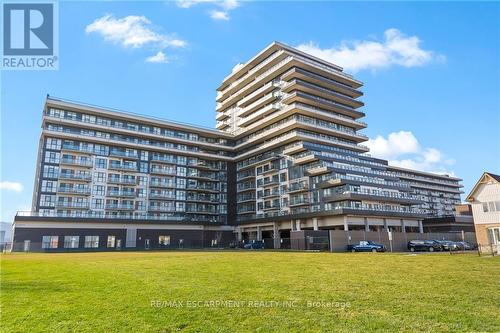 508 - 550 North Service Road, Grimsby, ON - Outdoor With Balcony With Facade