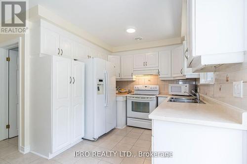 14 Burke Street, Toronto (Newtonbrook West), ON - Indoor Photo Showing Kitchen With Double Sink