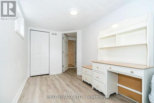 14 Burke Street, Toronto (Newtonbrook West), ON - Indoor Photo Showing Other Room