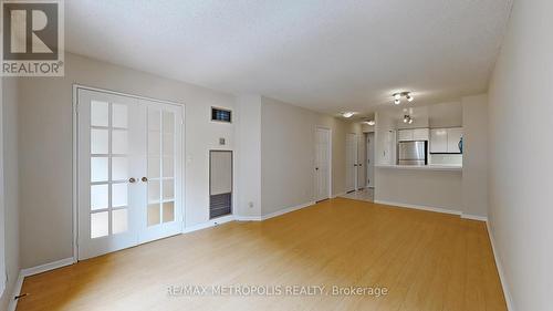 810 - 7 Carlton Street, Toronto, ON - Indoor Photo Showing Other Room