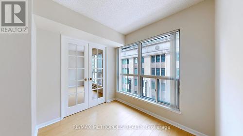 810 - 7 Carlton Street, Toronto, ON - Indoor Photo Showing Other Room