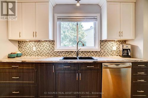 1552 Bourcier Drive, Ottawa, ON - Indoor Photo Showing Kitchen With Double Sink