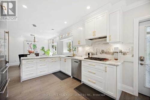 27 Glen Elm Avenue, Toronto (Rosedale-Moore Park), ON - Indoor Photo Showing Bathroom