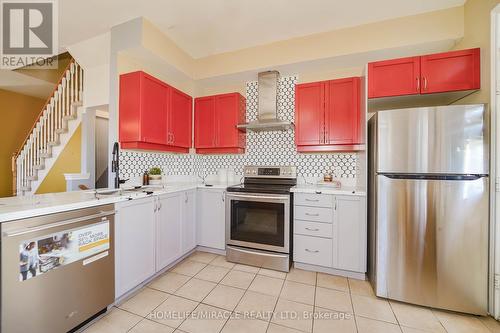 1 Corner Lane, Toronto (Bendale), ON - Indoor Photo Showing Kitchen With Stainless Steel Kitchen