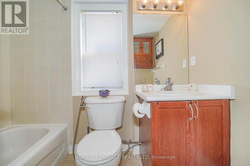 1 Corner Lane, Toronto (Bendale), ON - Indoor Photo Showing Bathroom