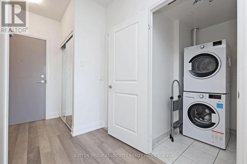 320 - 3121 Sheppard Avenue E, Toronto (Tam O'Shanter-Sullivan), ON - Indoor Photo Showing Laundry Room