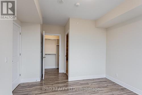 809 - 9075 Jane Street, Vaughan, ON - Indoor Photo Showing Other Room