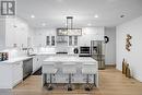 374 Gilpin Drive, Newmarket, ON  - Indoor Photo Showing Kitchen With Double Sink With Upgraded Kitchen 