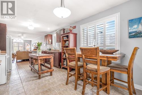 112 Crompton Drive, Barrie (Little Lake), ON - Indoor Photo Showing Dining Room