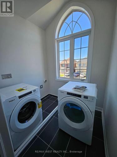 Main - 24 Ludlow Drive, Barrie, ON - Indoor Photo Showing Laundry Room