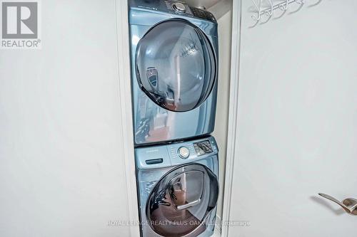 28 - 19 Valhalla Inn Road, Toronto (Islington-City Centre West), ON - Indoor Photo Showing Laundry Room