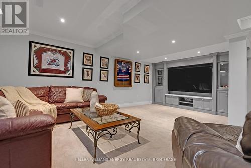 1828 Badgley Court, Oshawa (Taunton), ON - Indoor Photo Showing Living Room