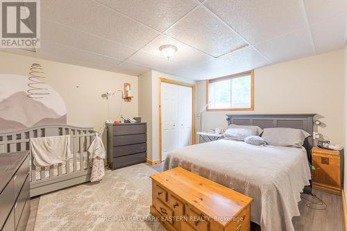 3404 Base Line, Otonabee-South Monaghan, ON - Indoor Photo Showing Bedroom