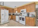 986 Nassau Crescent, Kelowna, BC  - Indoor Photo Showing Kitchen With Double Sink 