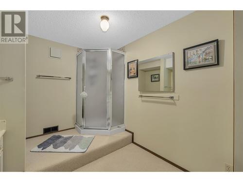 986 Nassau Crescent, Kelowna, BC - Indoor