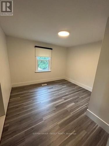 1 - 35 Tecumseh Avenue E, London, ON - Indoor Photo Showing Other Room