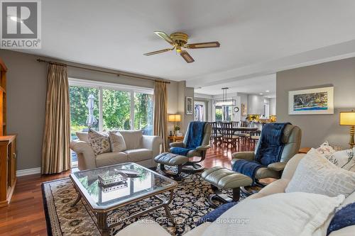 36 Tremaine Terrace, Cobourg, ON - Indoor Photo Showing Living Room