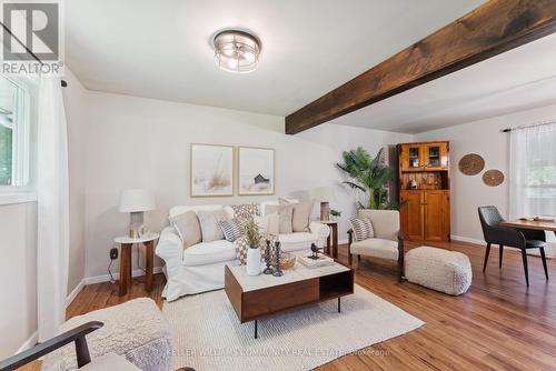 726 Sarles Road, Stirling-Rawdon, ON - Indoor Photo Showing Living Room