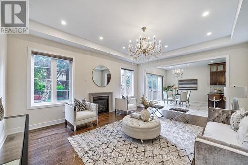 99 Mitchell Place, Newmarket, ON - Indoor Photo Showing Living Room With Fireplace