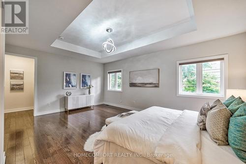 99 Mitchell Place, Newmarket, ON - Indoor Photo Showing Bedroom