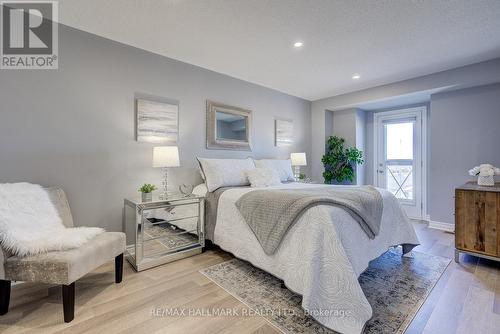 231 - 3905 Major Mackenzie Drive, Vaughan, ON - Indoor Photo Showing Bedroom