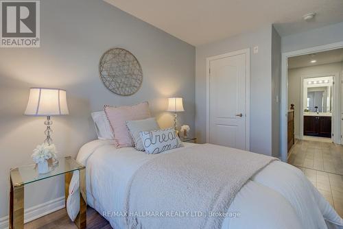 231 - 3905 Major Mackenzie Drive, Vaughan (Vellore Village), ON - Indoor Photo Showing Bedroom