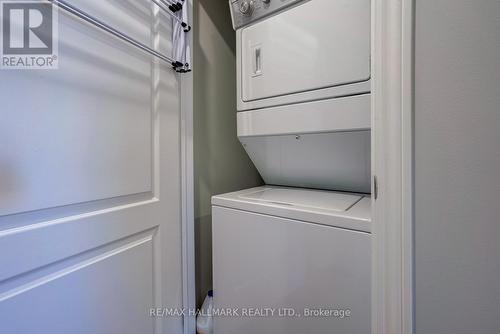 231 - 3905 Major Mackenzie Drive, Vaughan (Vellore Village), ON - Indoor Photo Showing Laundry Room