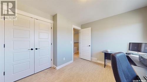 5102 Devine Drive, Regina, SK - Indoor Photo Showing Office