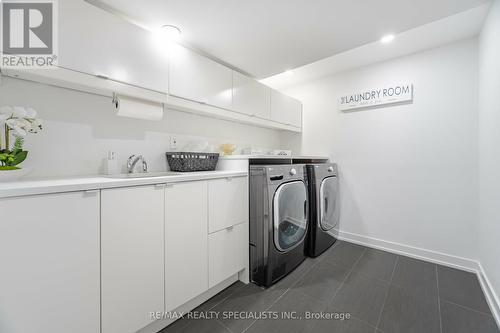 136 Boxley Road, Burlington (Appleby), ON - Indoor Photo Showing Laundry Room