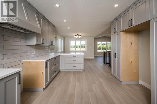 7208 Hillu Road, Prince George, BC - Indoor Photo Showing Kitchen