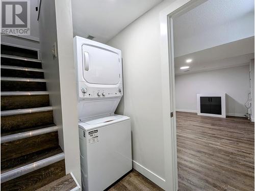 6160 Trent Drive, Prince George, BC - Indoor Photo Showing Laundry Room