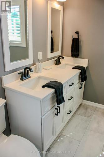 34 Bay Ridge Road, Hastings Highlands, ON - Indoor Photo Showing Bathroom