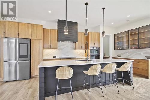 7433 Dwyer Hill Road, Ottawa, ON - Indoor Photo Showing Kitchen With Upgraded Kitchen