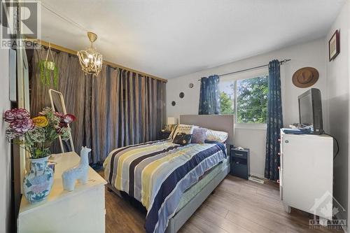 3603 Aladdin Lane, Ottawa, ON - Indoor Photo Showing Bedroom