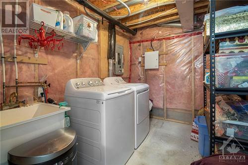 157 Corinth Private, Ottawa, ON - Indoor Photo Showing Laundry Room