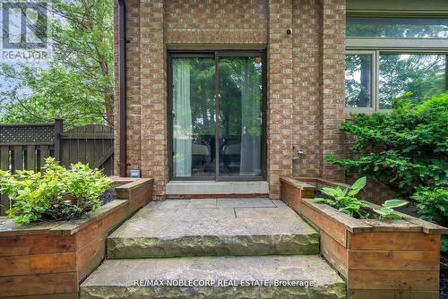 1 - 3100 Bayview Avenue, Toronto (Willowdale East), ON - Outdoor