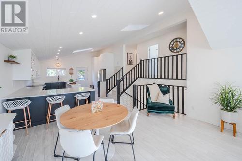 9504 Hummingbird Lane, Osoyoos, BC - Indoor Photo Showing Dining Room