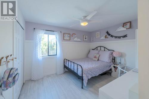 9504 Hummingbird Lane, Osoyoos, BC - Indoor Photo Showing Bedroom