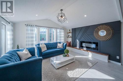 9504 Hummingbird Lane, Osoyoos, BC - Indoor Photo Showing Living Room With Fireplace