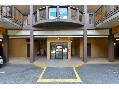 3996 Beach Avenue Unit# 313, Peachland, BC - Outdoor With Balcony