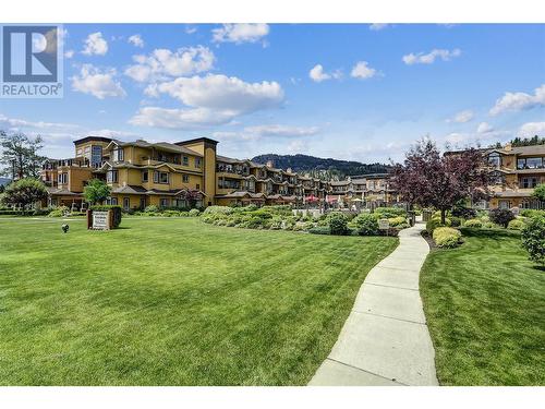 3996 Beach Avenue Unit# 313, Peachland, BC - Outdoor