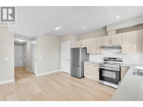 2547 Pinnacle Ridge Drive, West Kelowna, BC - Indoor Photo Showing Kitchen With Stainless Steel Kitchen With Double Sink