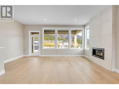 2547 Pinnacle Ridge Drive, West Kelowna, BC - Indoor With Fireplace